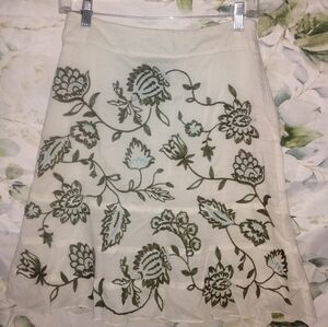 ($3Bundled) Embroidered White Skirt